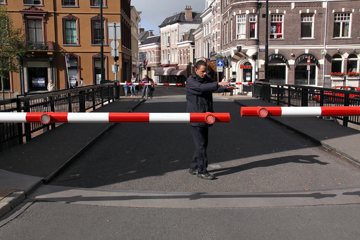 A-brug in Groningen vast