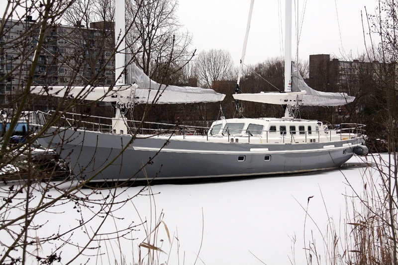 Groninger politie met man en macht op onderzoek na aanslag schip Ockels; eerste tips binnen