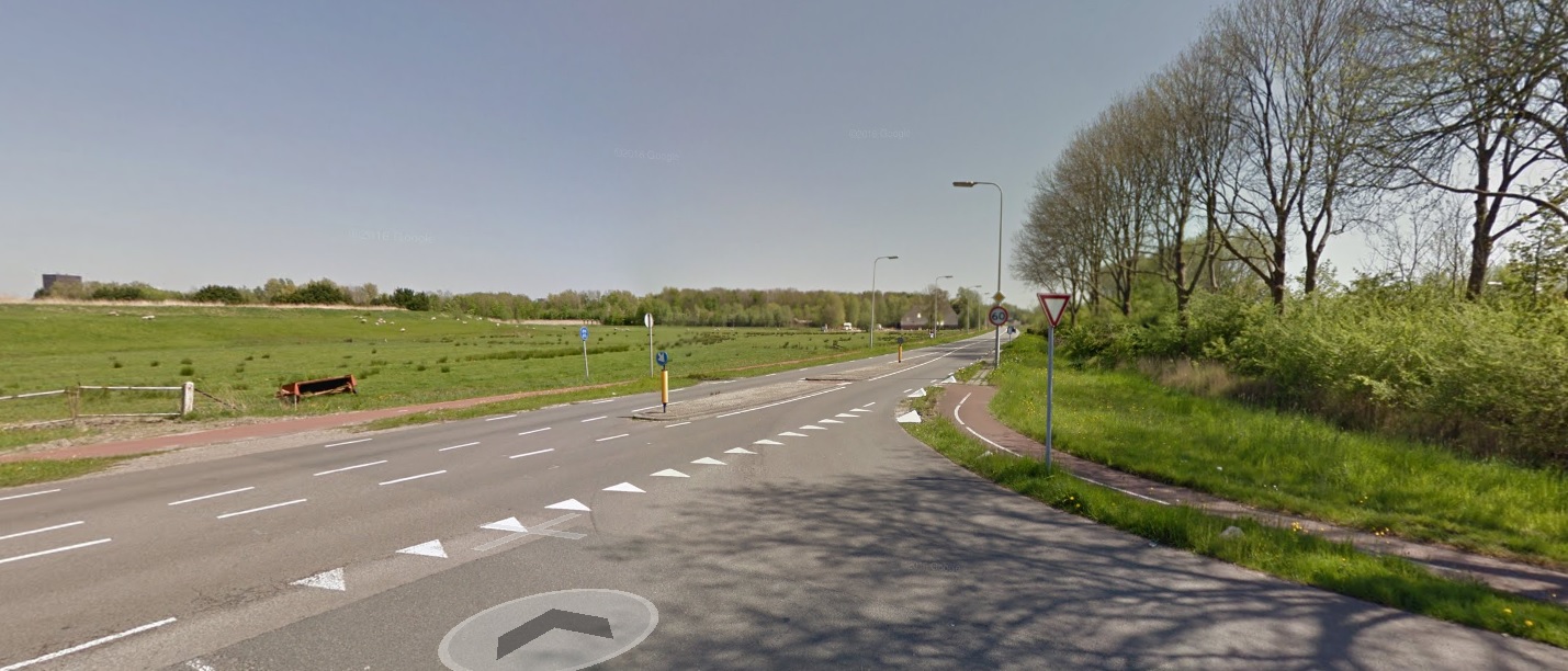 Auto in Hoendiep, bestuurder spoorloos