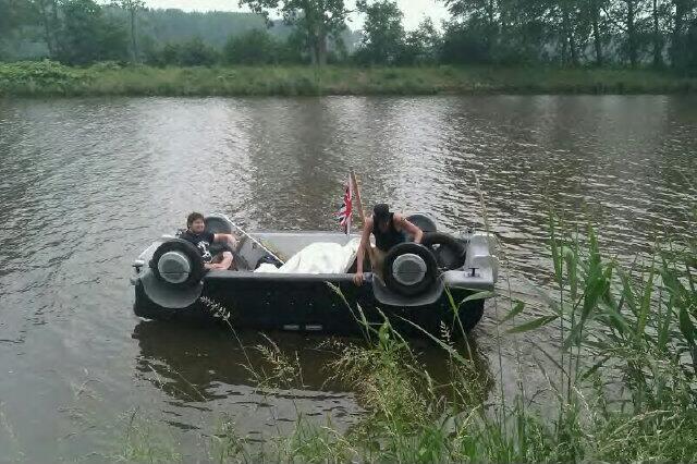 Hulpdiensten rukken uit voor ‘nepauto’ in Van Starkenborghkanaal