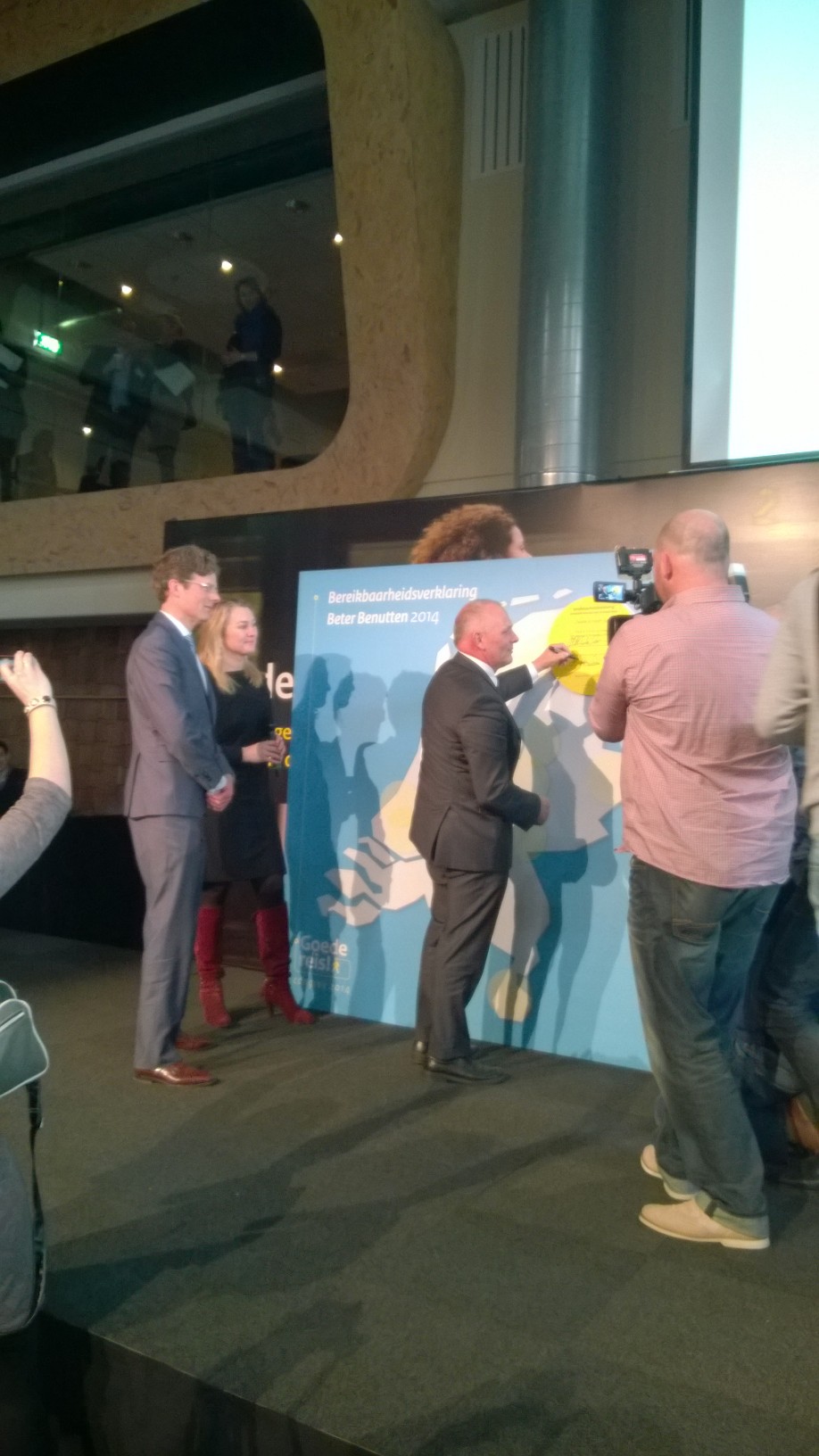 Twaalf miljoen voor Regio Groningen-Assen : projecten tot veranderingen reisgedrag