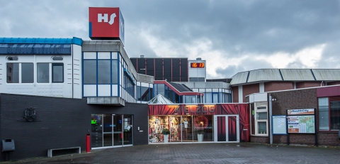 Gemeentehuis Hoogezand-Sappemeer dicht na vondst asbest