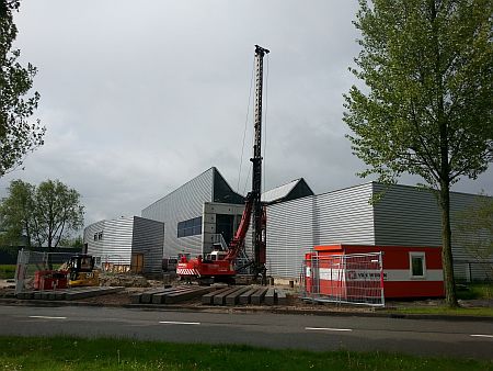 Grote biocentrale gaat sporters in Kardinge warm houden
