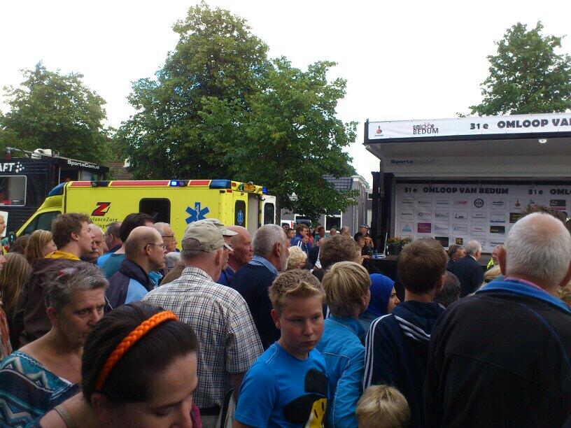 Omloop van Bedum eindigt in mineur;  vier gewonden na ernstige valpartij
