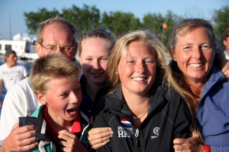 Groningse uit Leek wereldkampioene zeilen