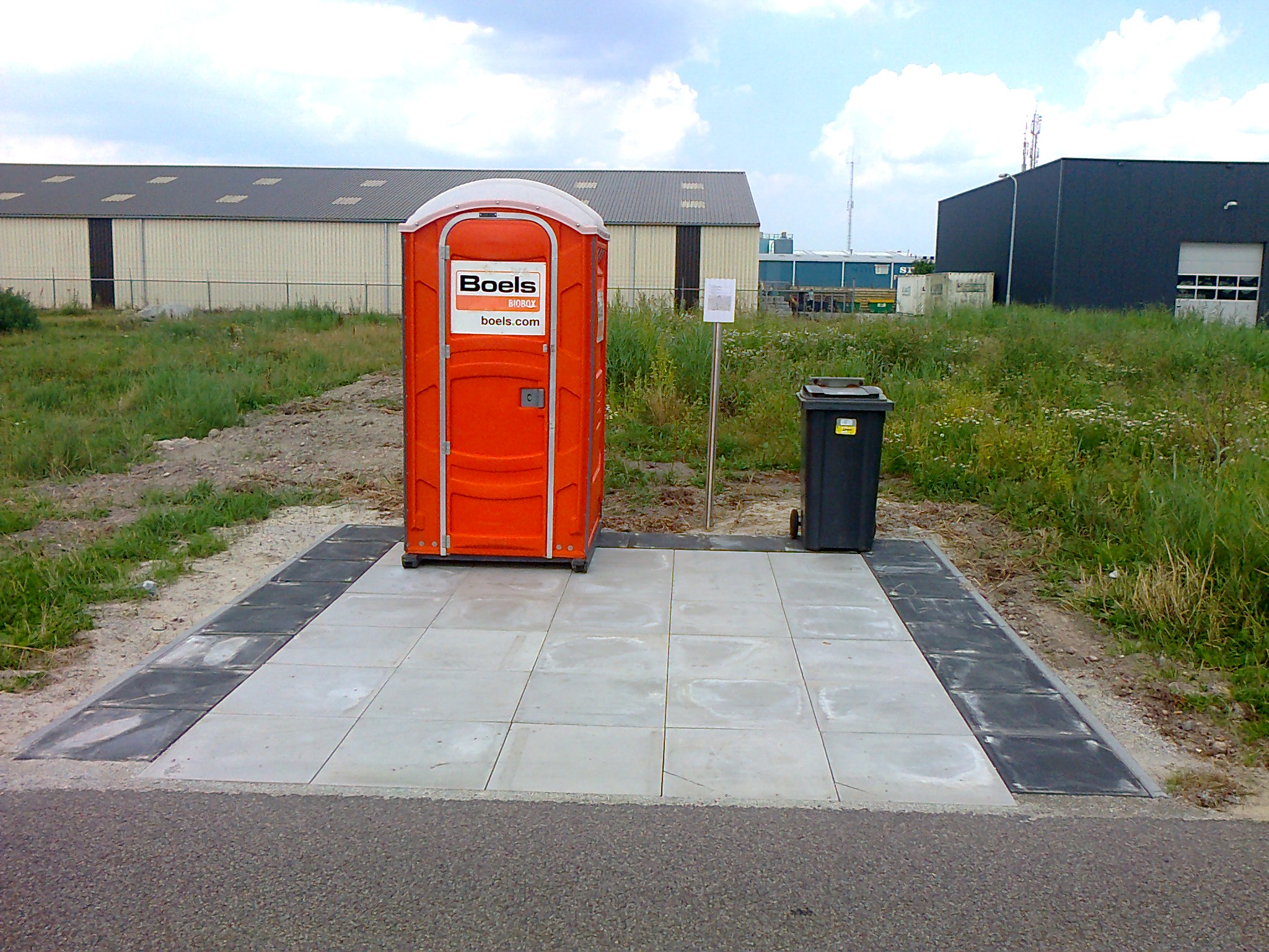 FrieslandCampina onderneemt actie tegen wildpoepende chauffeurs