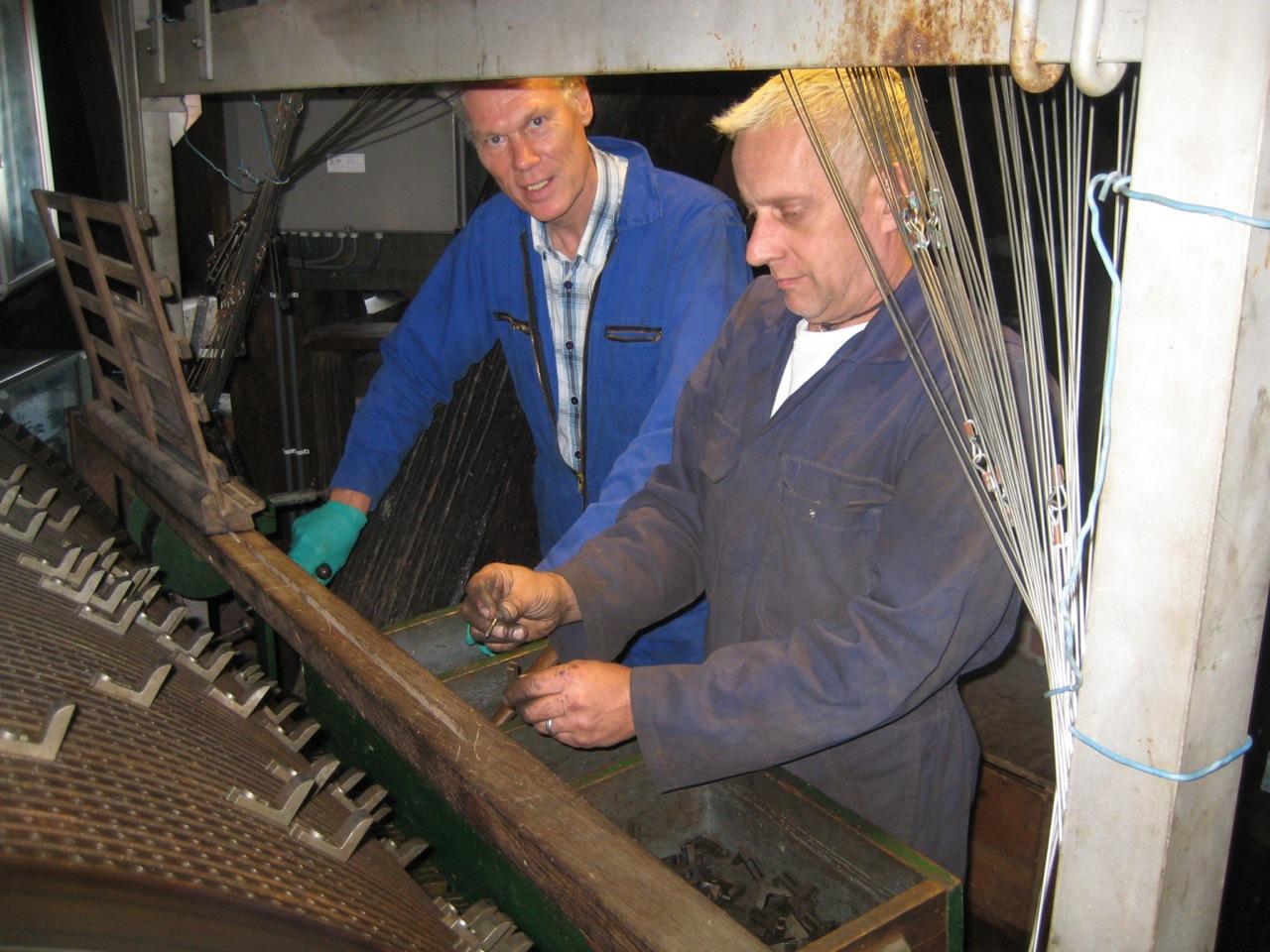 Stadsbeiaardier Martinitoren speelt Amerikaanse muziek op verkiezingsdag