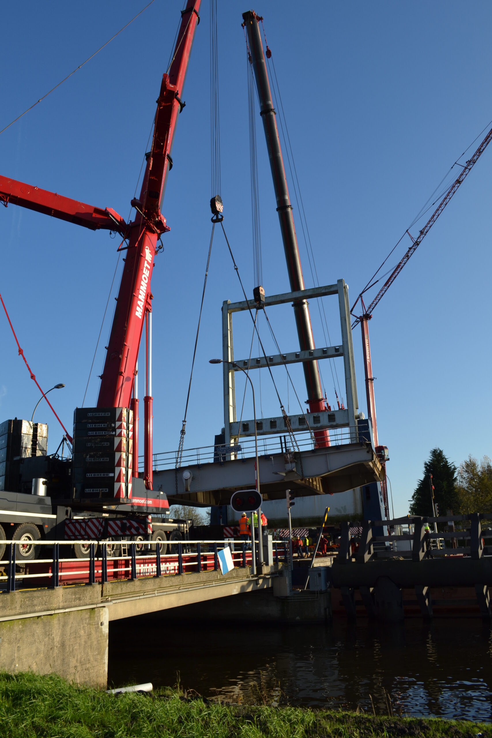 Langdurige verkeershinder Groningen door kapotte brug Ruischerbrug