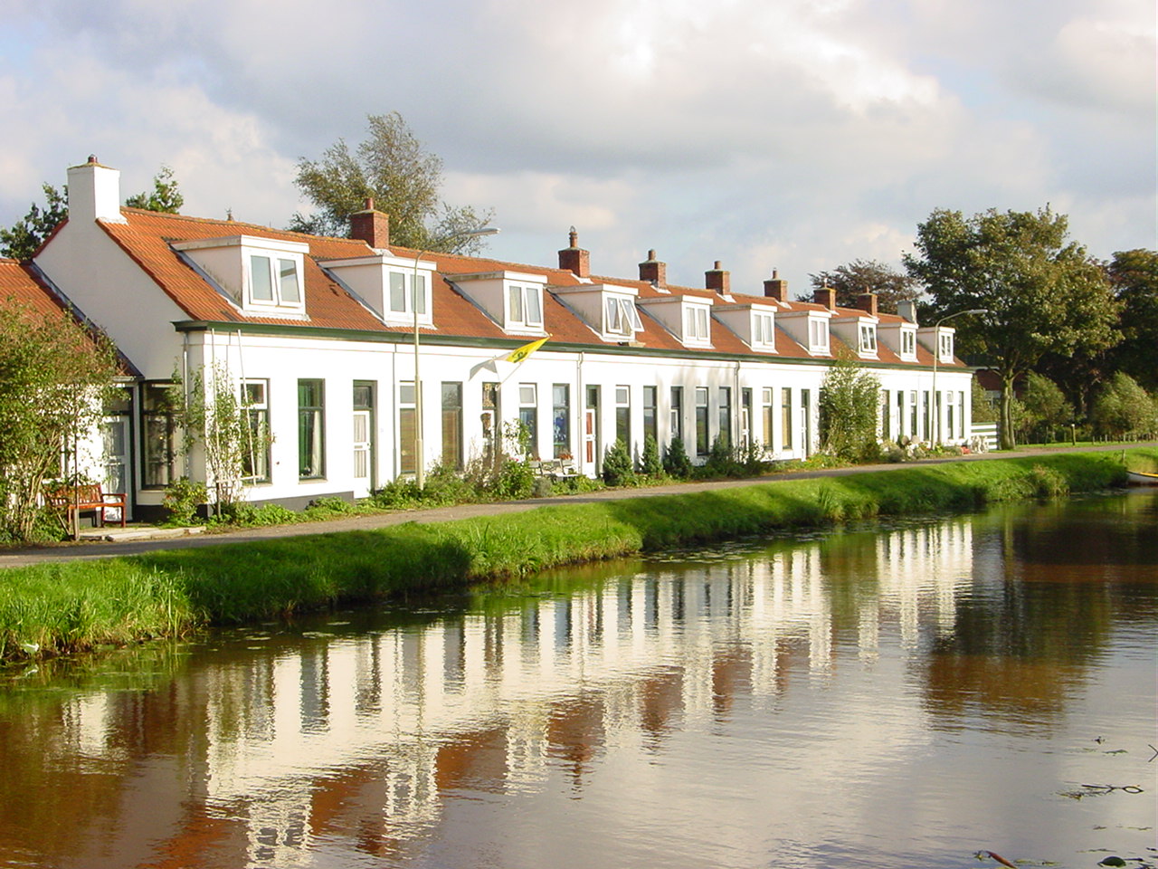 Aantal schademeldingen aardbeving Woudbloem opgelopen tot 350