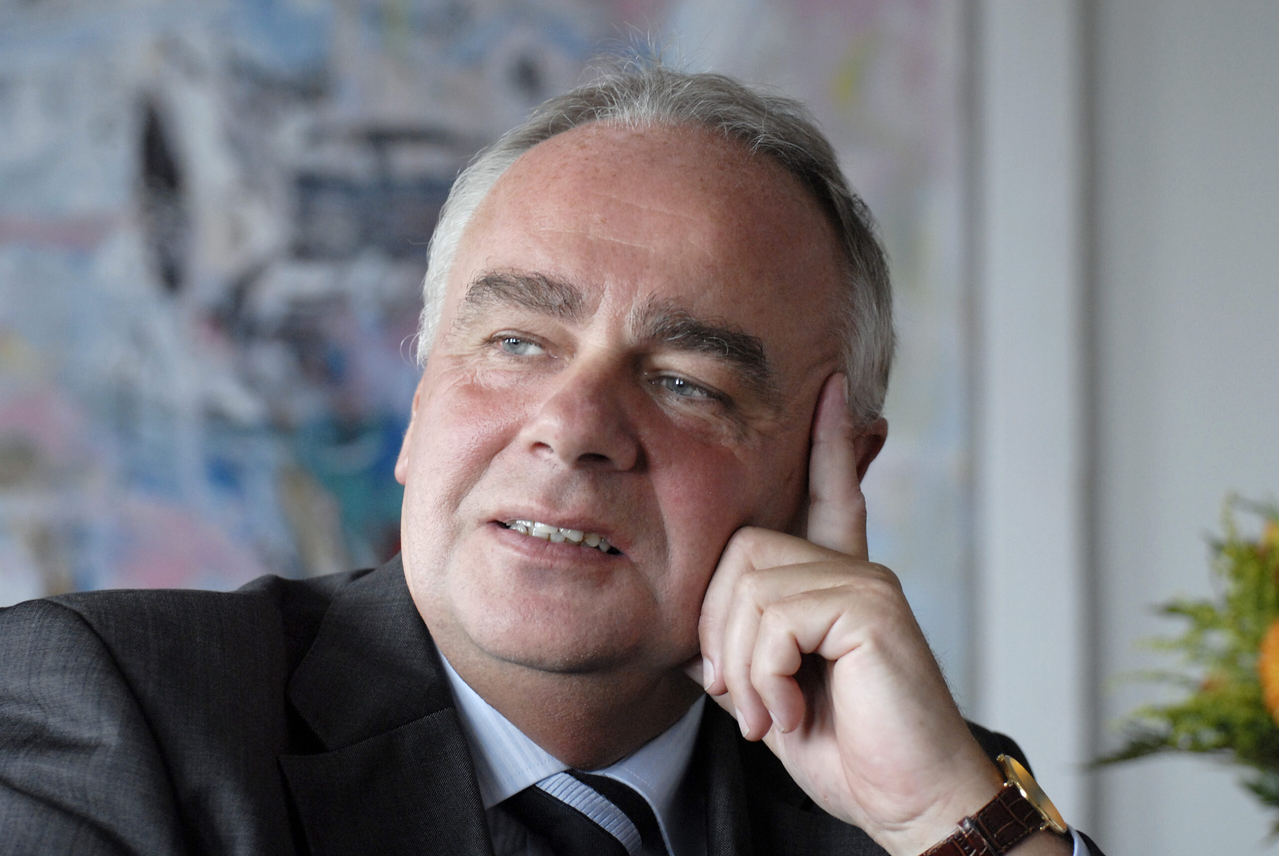 ‘UMCG-topman Jos Aartsen moet 124.000 euro aan salaris terugbetalen’