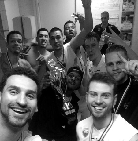 Donar geeft zichzelf prachtig cadeau; underdog wint basketbalbeker wederom