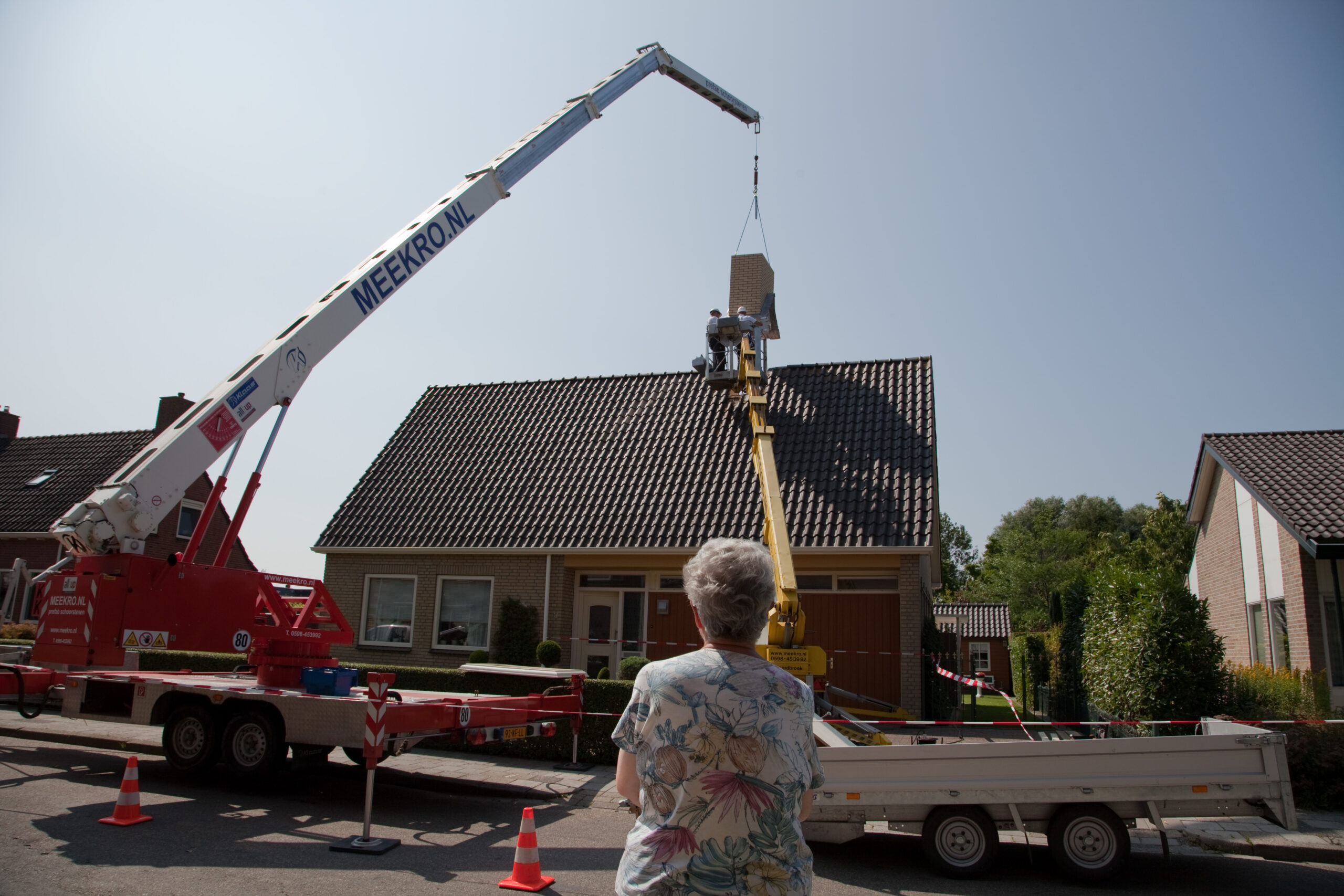 Honderden schoorstenen in Noord Oost Groningen vervangen