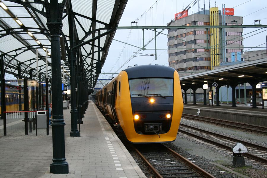 Vanaf maandag extra spitstreinen tussen Groningen en Assen
