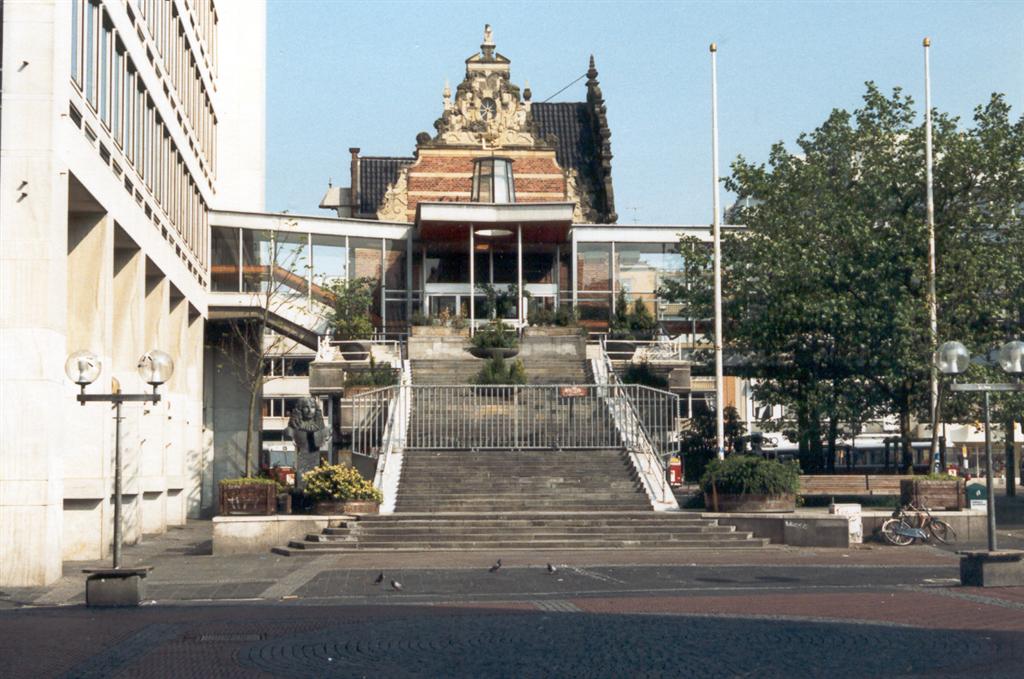 Al bijna twintig jaar verleden tijd: de ultieme Groninger hangplek