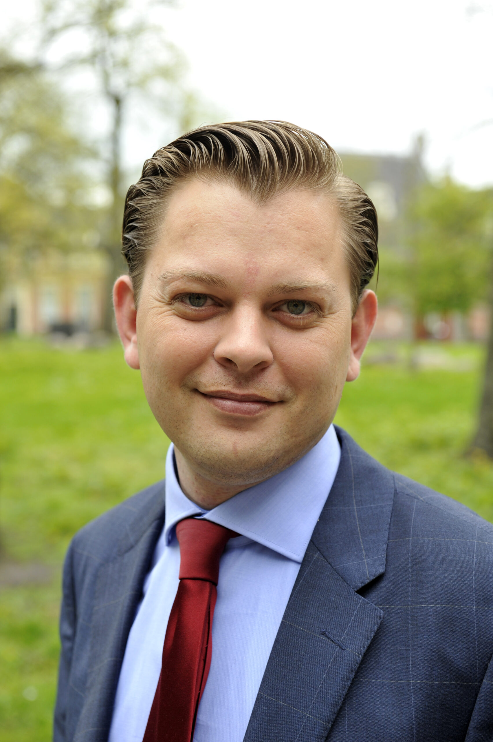 Staat college GS Groningen op springen?