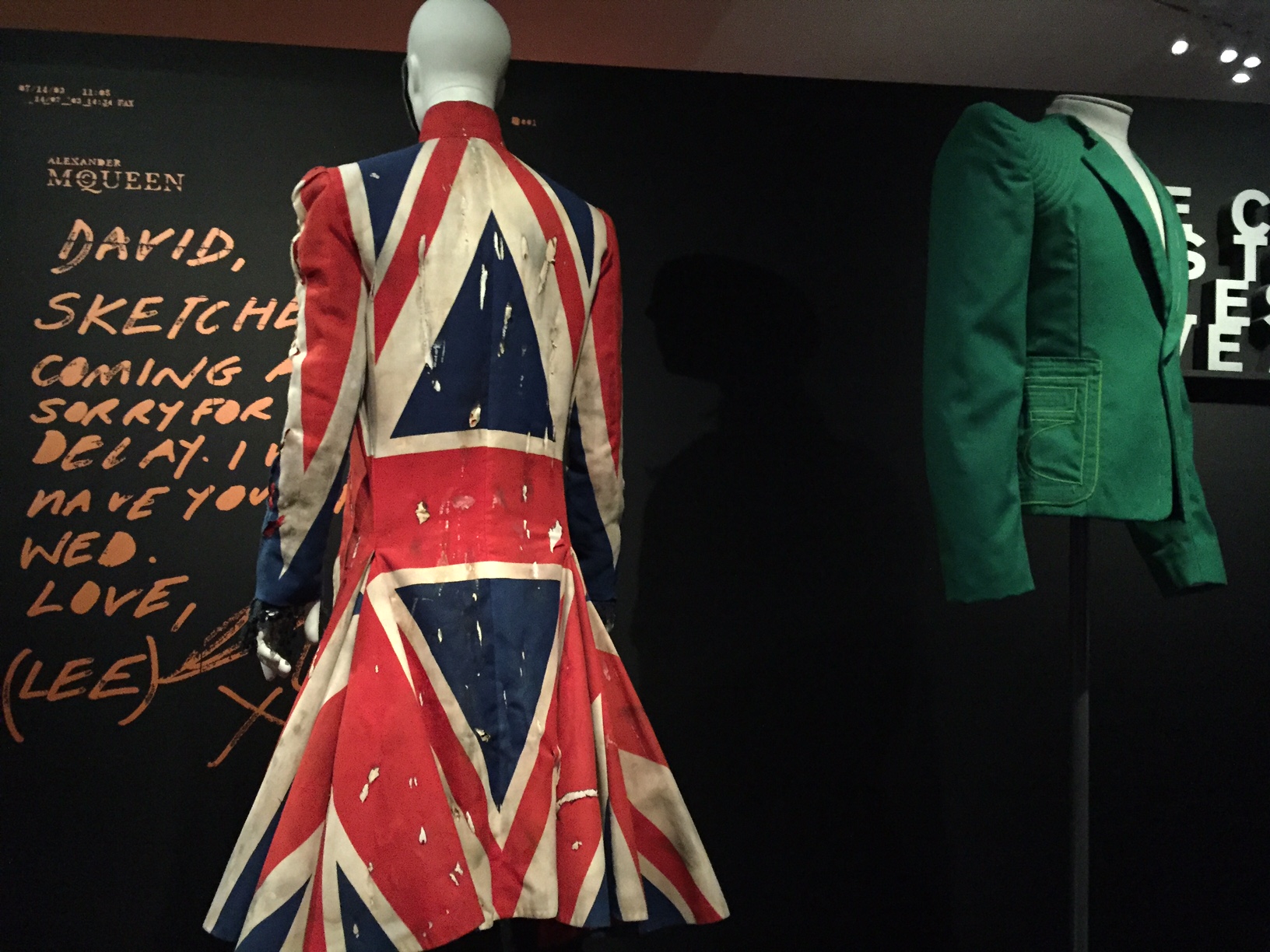 RECENSIE:  ‘David Bowie is’ is expositie van wereldformaat *****