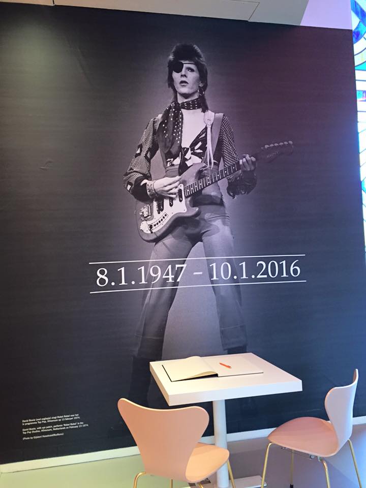 Topdrukte bij Groninger Museum