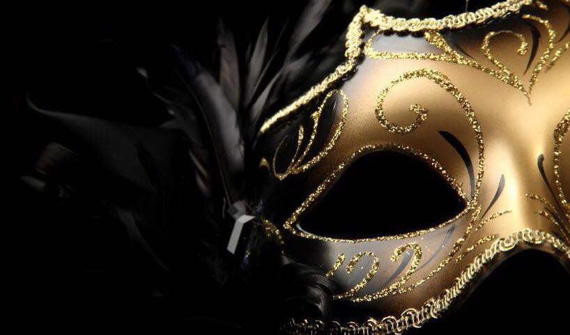 Jongeren Commerciële Club (JCC) pakt uit met laatste jaarboekuitreiking