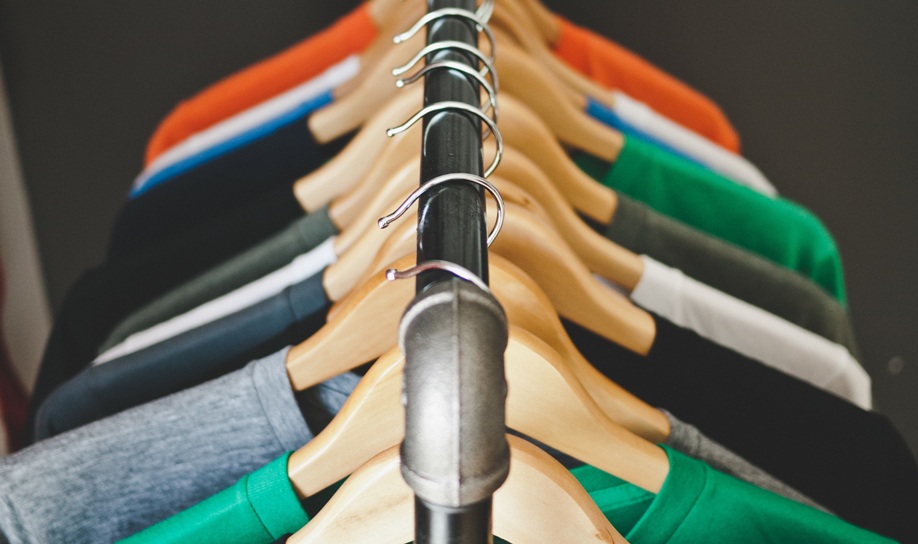 Groningen krijgt ‘kledingbank’ voor minima aan Oosterhamriklaan