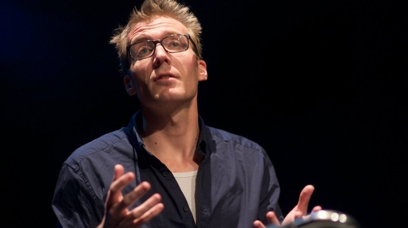 Sjoerd Meijer speelt ‘Hoffelijkheid’ in Grand Theatre