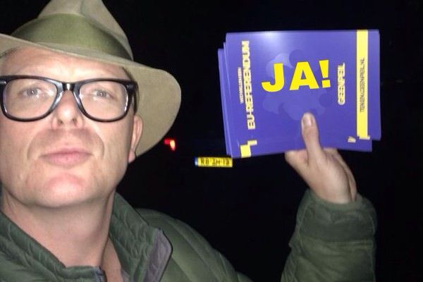 Tweede man Jan Roos herziet standpunt: “Stem JA bij referendum” - 'Deel mijn advies op Facebook!'