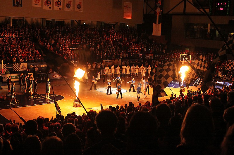 Pakt Donar na Prishtina nu ook de Zwitsers van Fribourg?