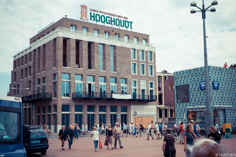 Vindicat schorst lid na maken van nieuwe bangalijst