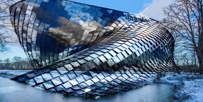 Openluchtexpositie foto’s op Ubbo Emmiussingel