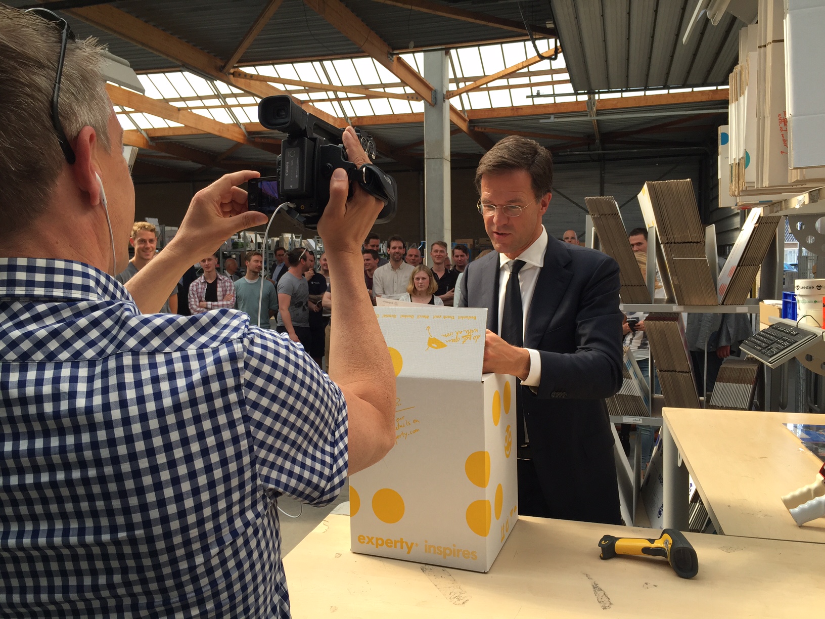 Premier Rutte: “Waanzinnig! Deze regio is echt booming!”