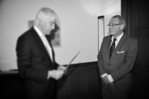 Burgemeester Kor Dijkstra overleden na kort ziekbed