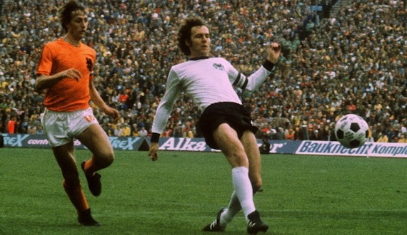 Für unsere Deutsche Leser:  Niederländer feuren ‘Die Mannschaft’  in Groningen an !