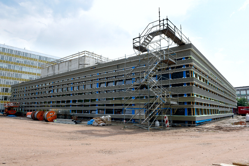 Hoogste punt bouw protonentherapiecentrum UMCG bereikt