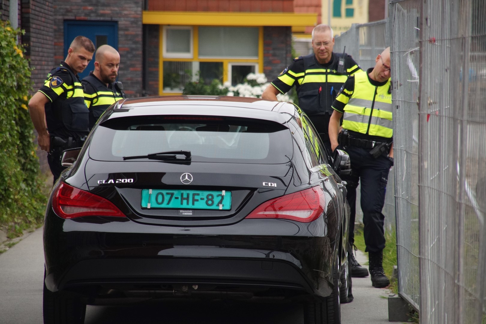 Mercedes tijdlang ontvreemd tijdens dolle proefrit