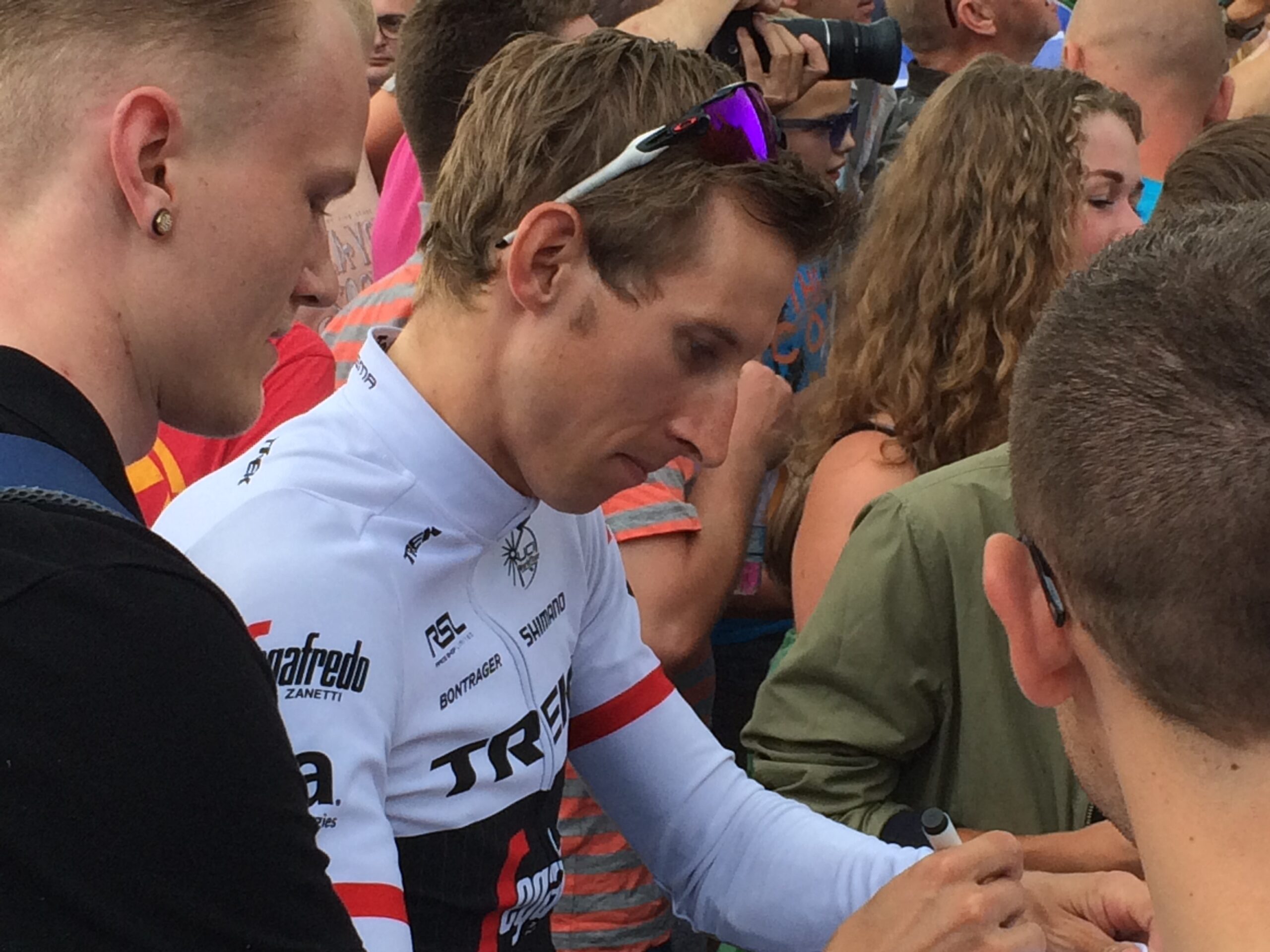 Mollema en Slagter starten in Surhuisterveen; tijdens 37e Profronde op dinsdag 31 juli