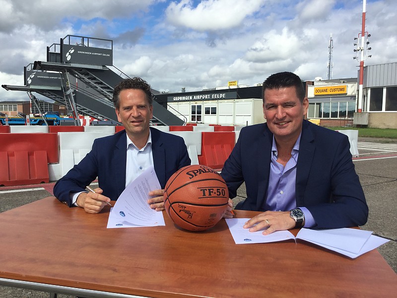 Vliegveld Eelde wordt ‘logistiek partner’ van Donar