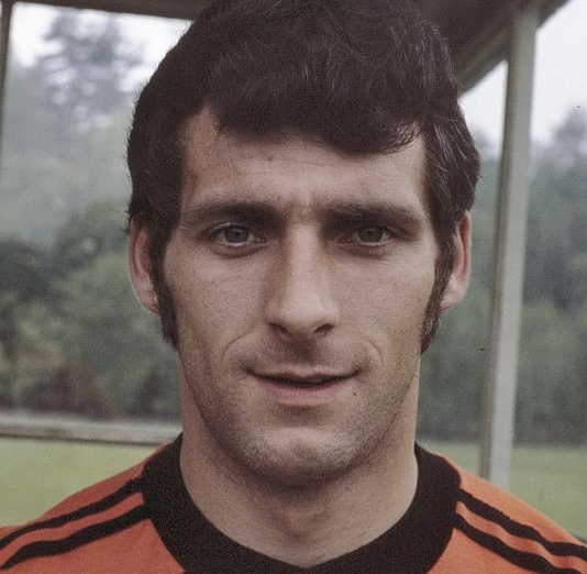 Petitie voor eerbetoon aan Dick Nanninga