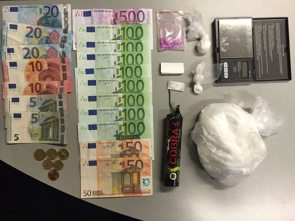 Politie rolt drugspand Papengang op