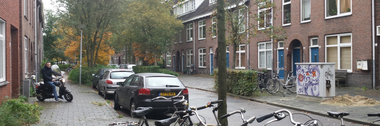 Huurwoningen noordzijde H.L. Wichersstraat afgebroken als ombouw zuidelijke ringweg door gaat