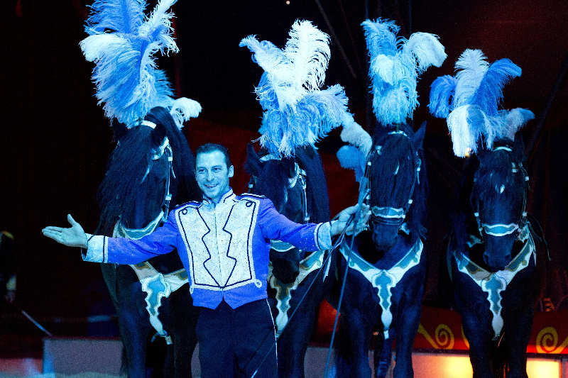 Circus Renz Berlin: gemeente  dwarsboomt Kerstcircus