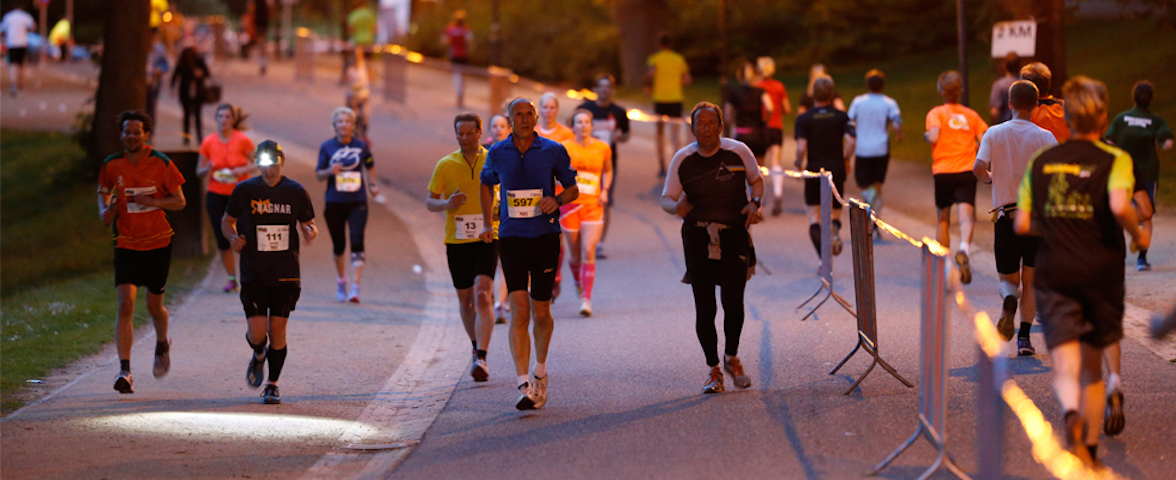 Hardloopwedstrijd Nacht van Groningen nu ook echt in het donker