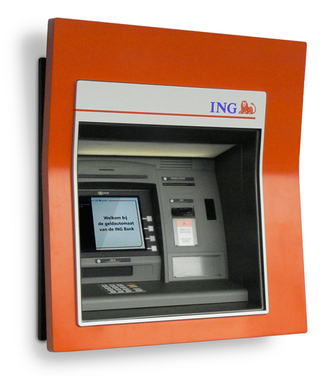 Man (26) in Groningen gedwongen geld te pinnen en af te geven