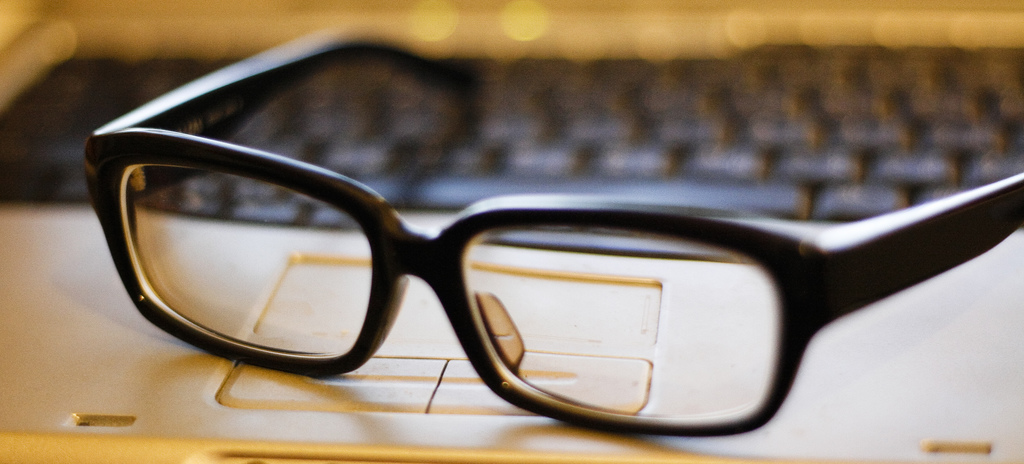 Bedrijf uit Leek verkoopt blauw licht-brillen voor kinderen