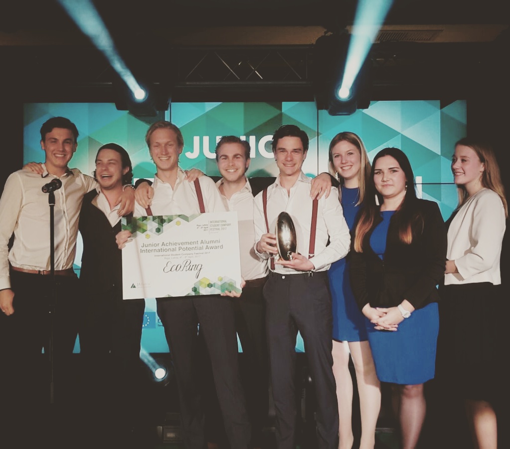 Slimme studenten Hanzehogeschool winnen prijs in Riga