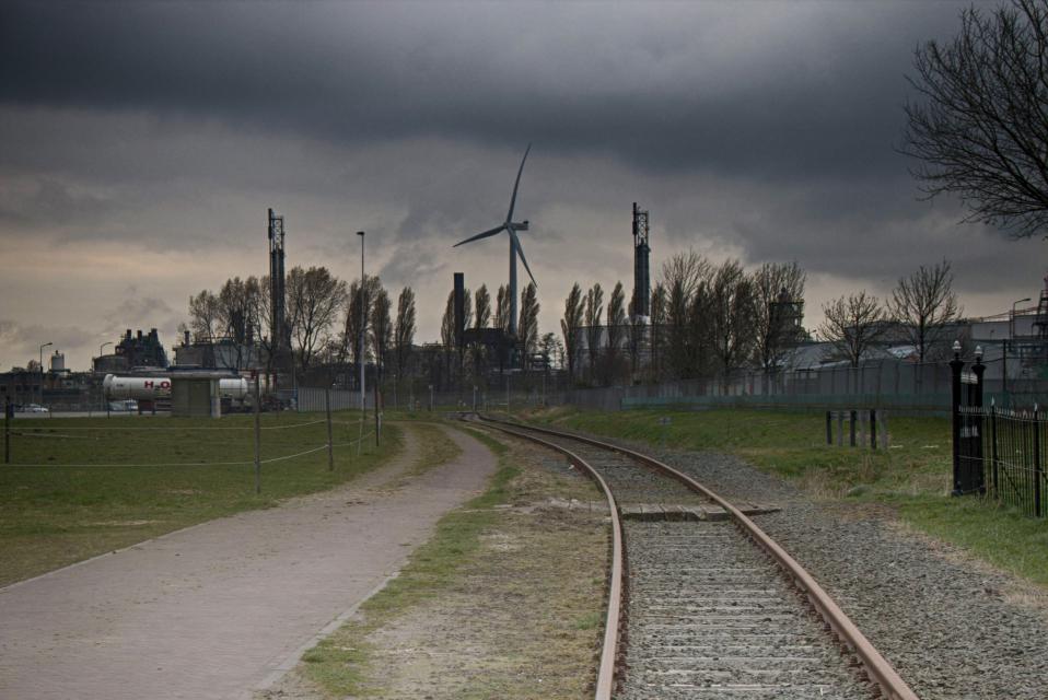 Man dood gevonden op Chemiepark bij Delfzijl