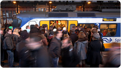 “Overvolle trein naar Groningen onacceptabel”, zegt provincie