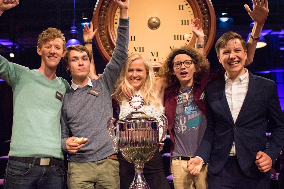 Leerlingen Praedinius winnen finale Op weg naar het Lagerhuis