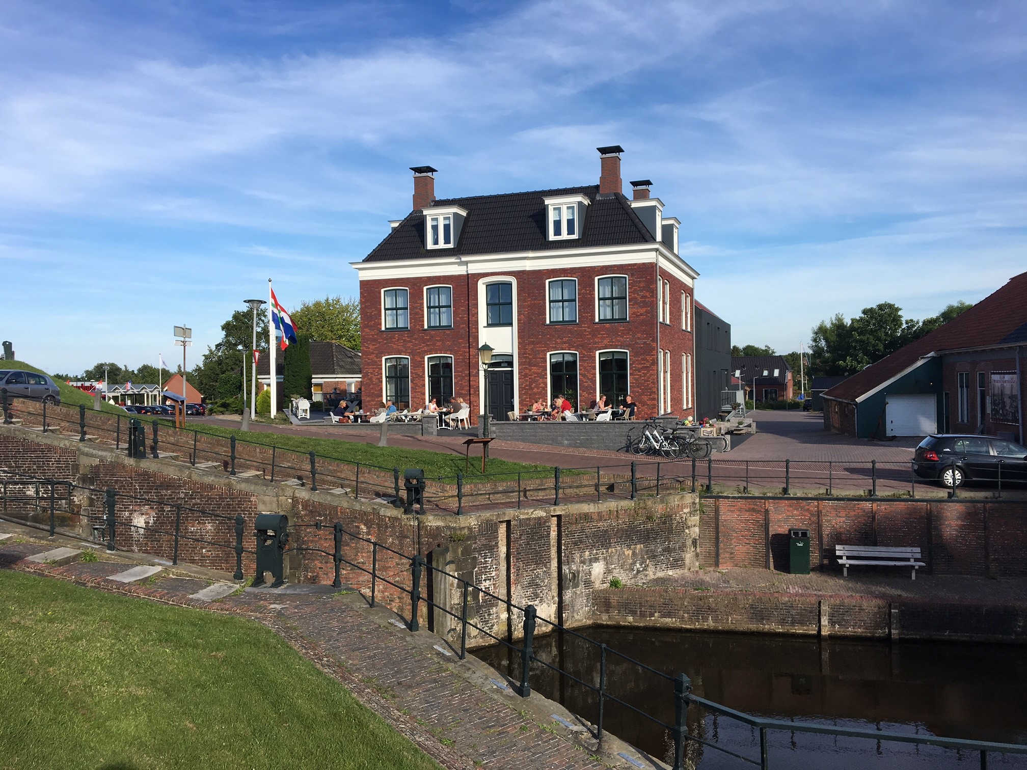 Termunterzijl: nieuwe allure dankzij hotel in oude stijl