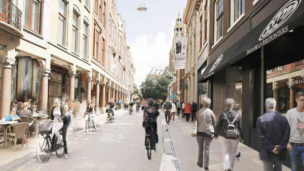 Bussen weg uit Brugstraat, A-straat en Munnekeholm