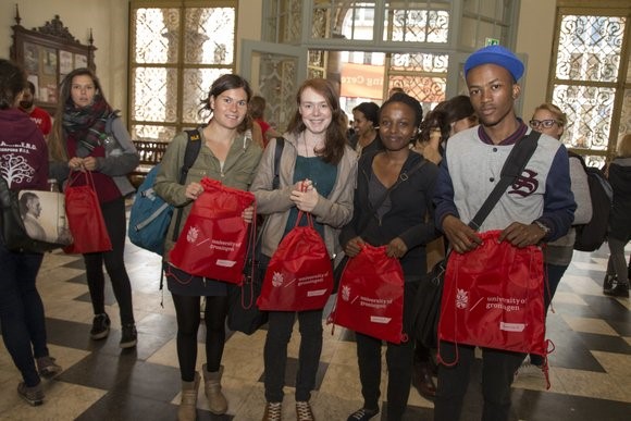 Ben Feringa verwelkomt 2300 internationale studenten RUG