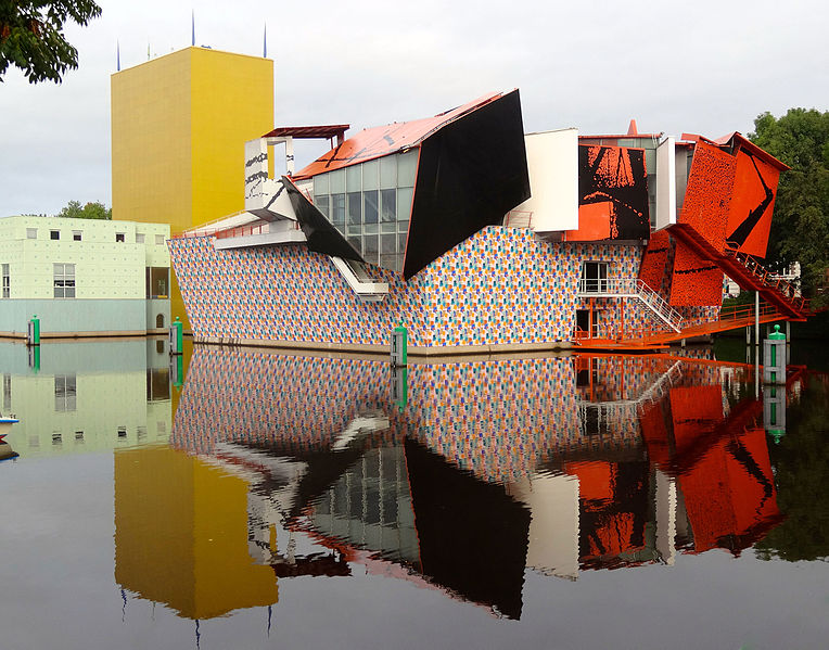 Schoolklassen weer naar Groninger Museum
